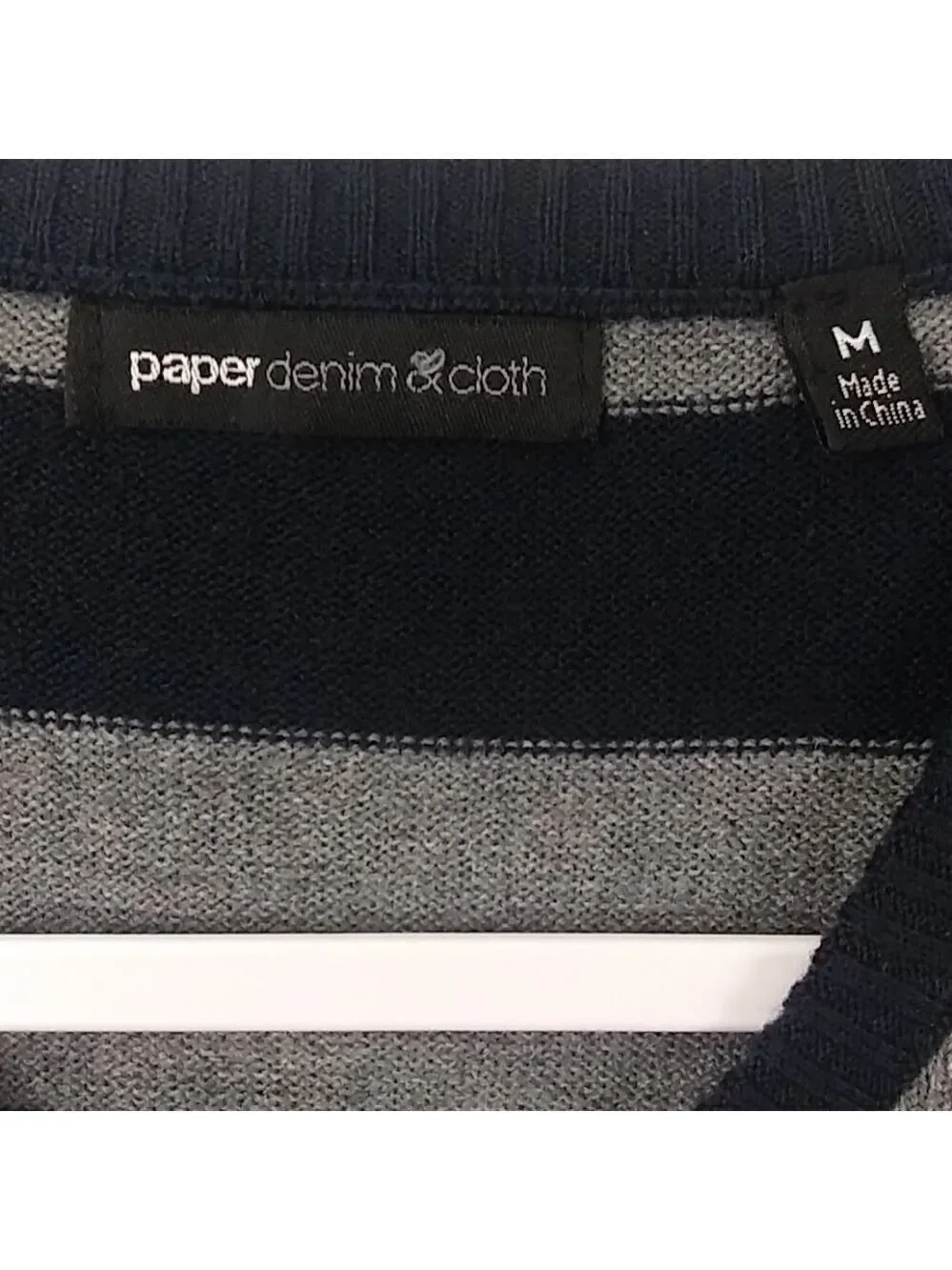 Paper Denim & Cloth Blue Stripe V-Neck Long Sleeve Pullover Light Weight Sweater